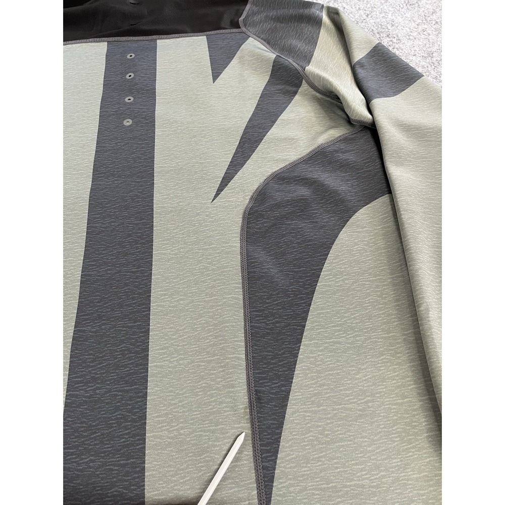 UFC Venum Performance Stone Winter Dry Tech Long Sleeve Shirt Mens L - See Desc - Picture 5 of 11
